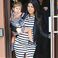 kourtney-kardashian-with-her-daughter-and-sister-kendall-lunch-at-nate-n-al-delicatessen-in-beverly-hills-ca_10.jpg